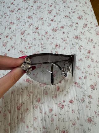 Gafas de sol Miu Miu auténticas