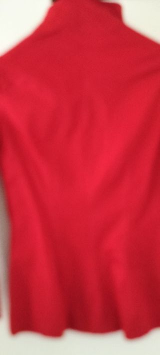 Camisa roja cuello Mao algodón y lana