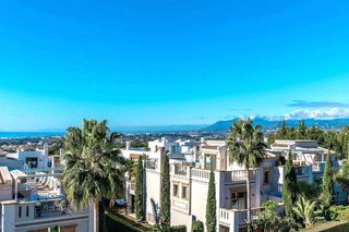 Casa pareada en alquiler en Nagüeles Alto en Marbella