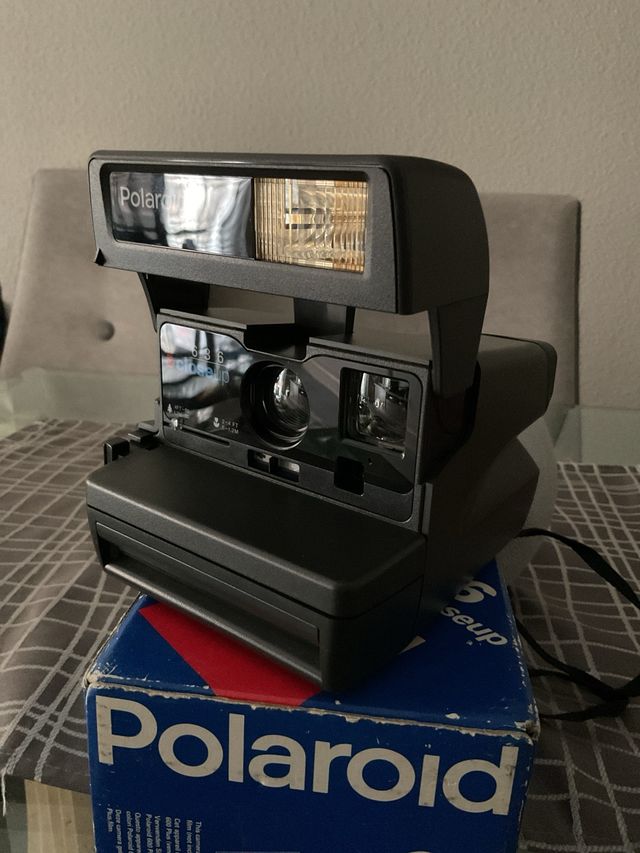 Fotocamera istantanea Polaroid 636