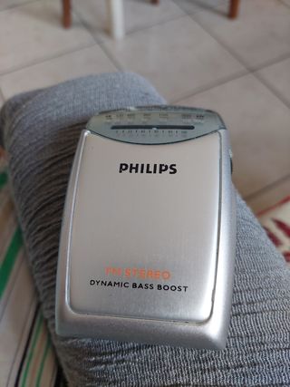 Radio Philips FM Stereo Dynamic Bass Boost