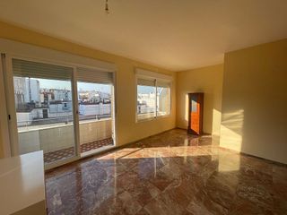 Piso en alquiler en Zona Centro en Córdoba