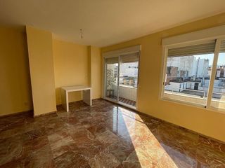 Piso en alquiler en Zona Centro en Córdoba