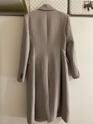 Abrigo Mango gris largo