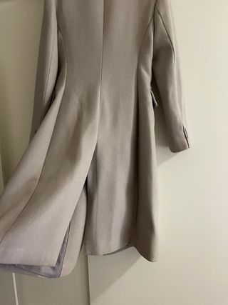 Abrigo Mango gris largo