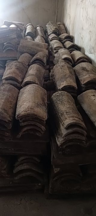 Teja árabe antigua