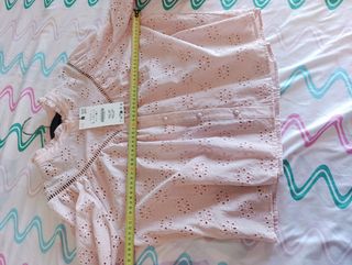 Camisa Zara bordado perforado rosa Talla L