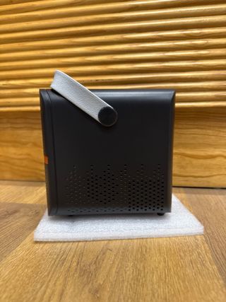 Mini proyector HUIOP blanco