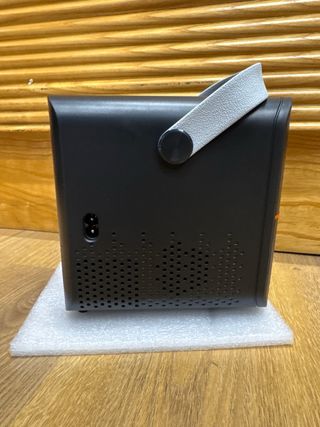 Mini proyector HUIOP blanco