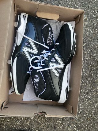 Scarpe da baseball New Balance nere