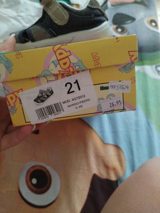 Sandalias para bebé talla 21 Calza pequeño