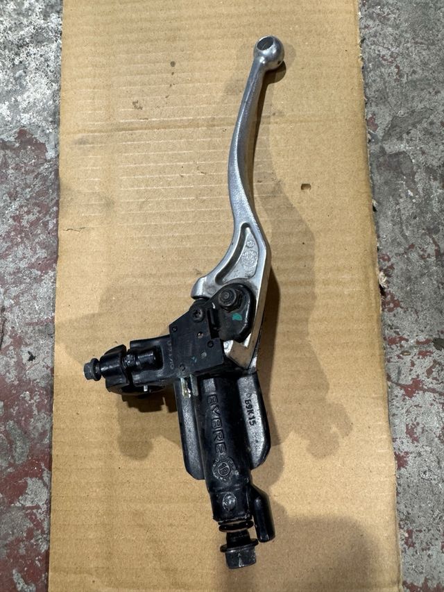 Bomba Freno Delantero Royal Enfield Himalayan 411