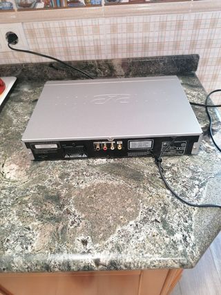 Reproductor DVD LG 5353N