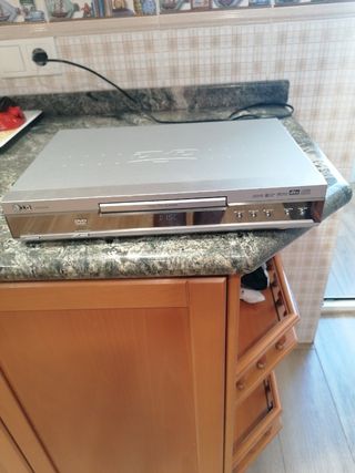 Reproductor DVD LG 5353N