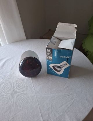 Mesa Camilla 90 con Aplique Bombilla