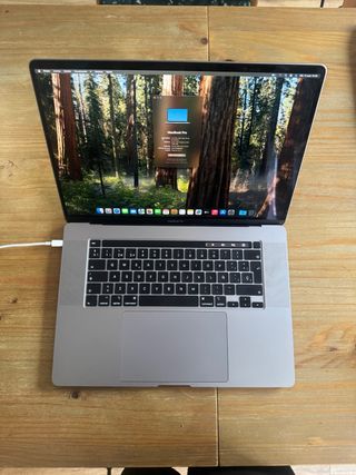 MacBook Pro 16 2019 Plata
