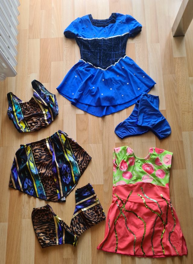 3 Mallots de patinaje artístico