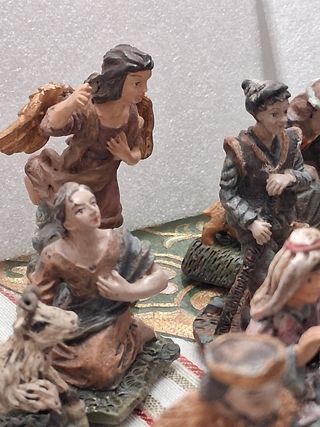Lote 25 figuras belén