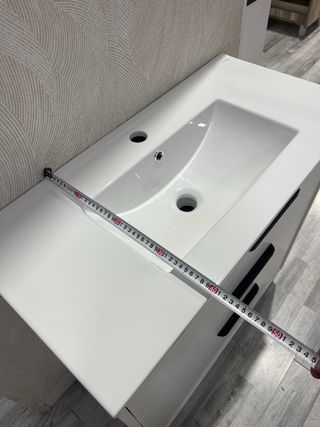 Mueble de baño + lavabo  80cm