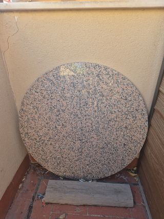 Mesa redonda de mármol piedra