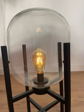 Lámpara de pie diseño sin cables