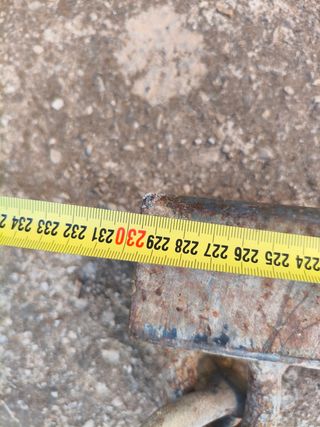 Lanza para rastra de gomas