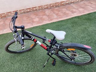 Bicicleta Btwin Rockrider 24