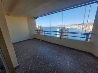 Piso en venta en Pueblo Levante en Benidorm