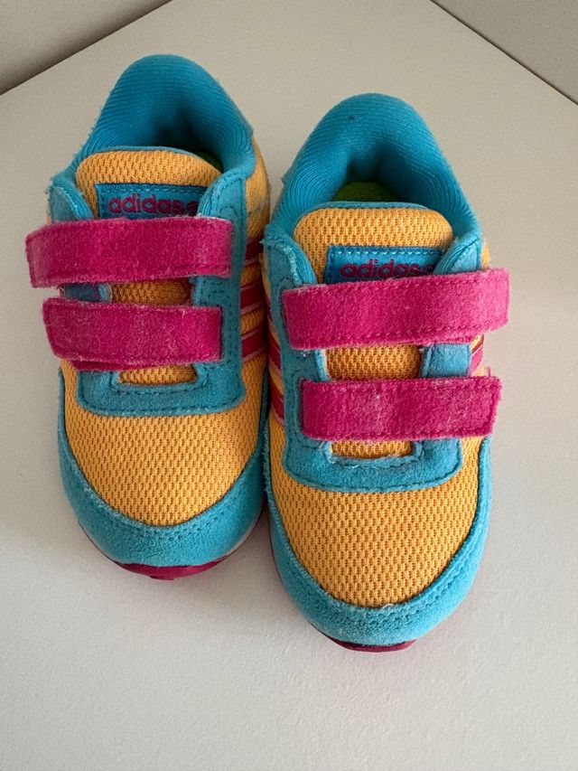 Zapatillas Adidas Niña Talla 22