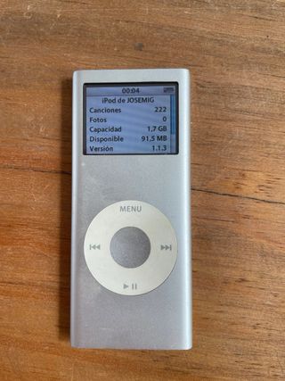 Apple iPod 2GB Plata