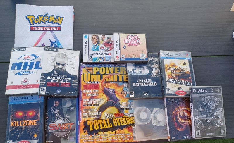 Imagen de Lote Videojuegos DS, PS2 + 3, PC +  PSP + MERCHAND