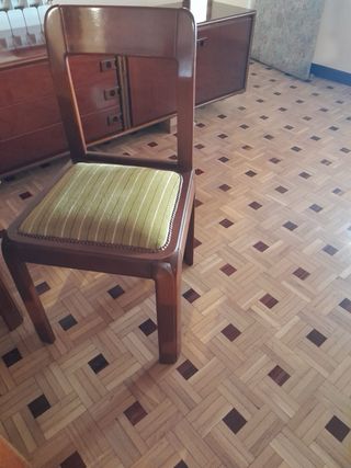 Conjunto mesa y 6 sillas madera maciza