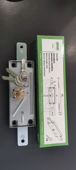 Cerradura para persiana metálica