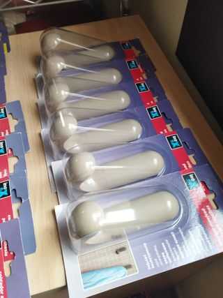 Perchas INOFIX Adhesivas/Tornillo