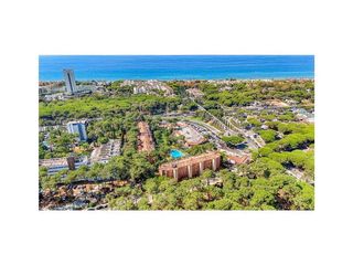 Piso en venta en Elviria en Marbella
