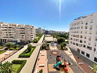 Piso en venta en Nueva Andalucía centro en Marbella