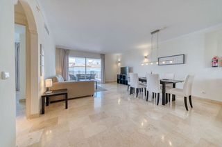 Piso en venta en Calahonda en Mijas