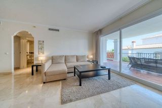 Piso en venta en Calahonda en Mijas