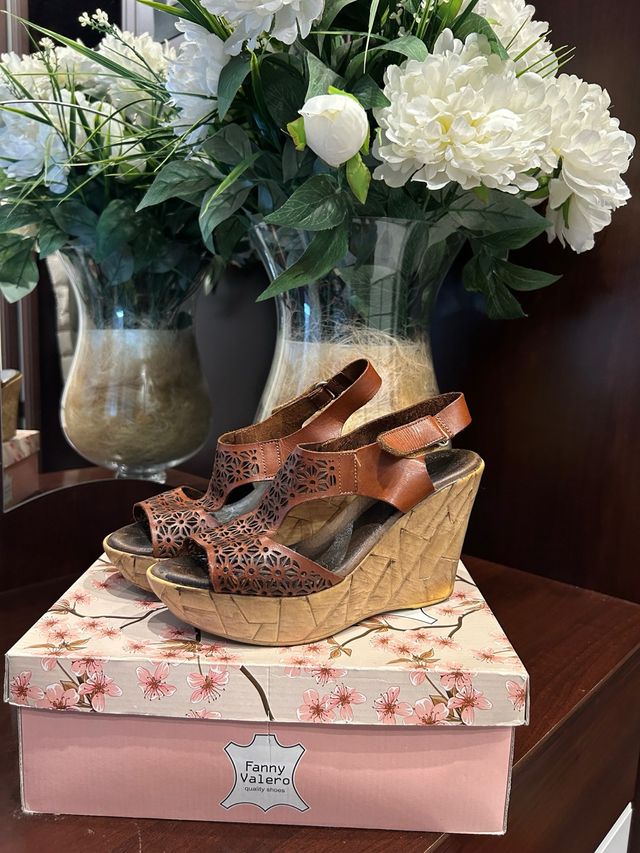 Sandalias Fanny Valero Cuña T-38