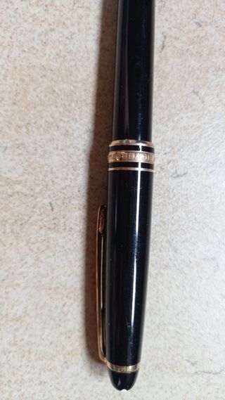 Bolígrafo MONTBLANC Meisterstuck