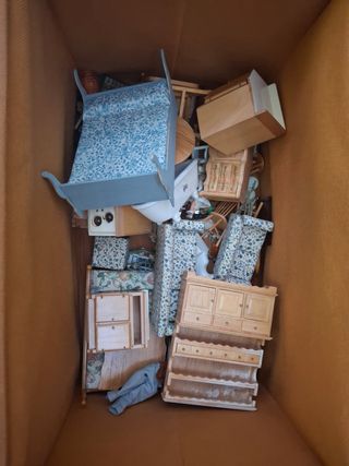 Casa de muñecas de madera