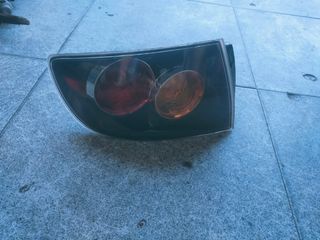 Piloto trasero Mazda 3