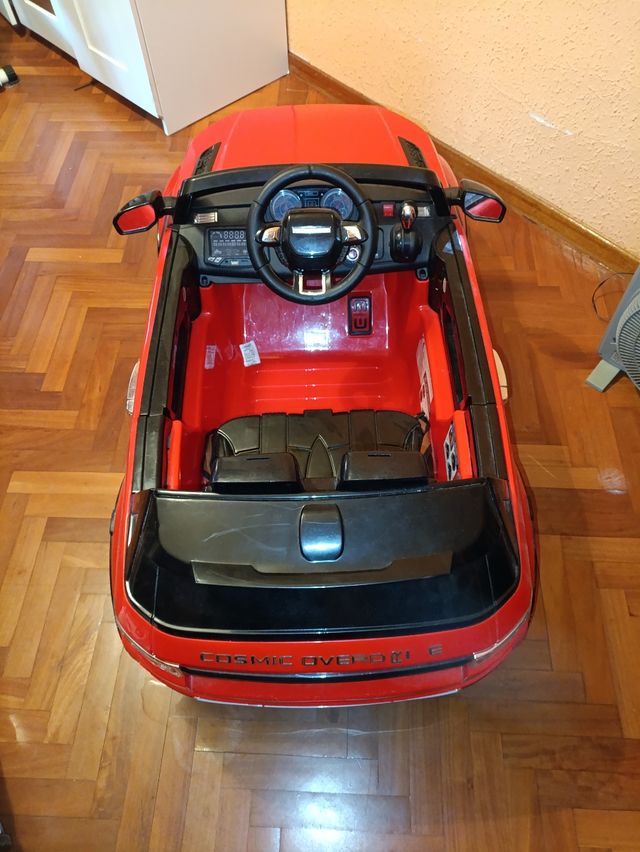 Coche eléctrico infantil tipo Range Rover