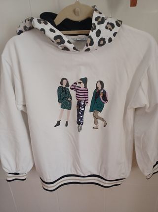 Sudadera niña con capucha y estampado