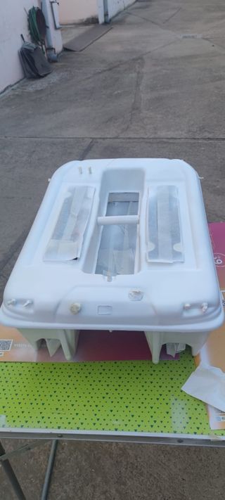 Barco cebador para pesca