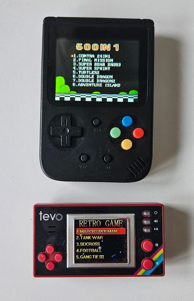 2 Consolas Retro: Tevo 500 en 1 Negra y Roja