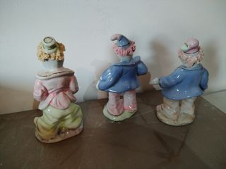 Varias figuras de porcelana