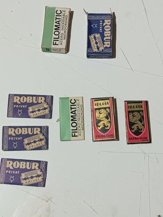 2 maquinillas de afeitar y 6 cuchillas