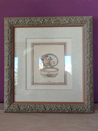 Coppia di incisioni decorative e cassapanche