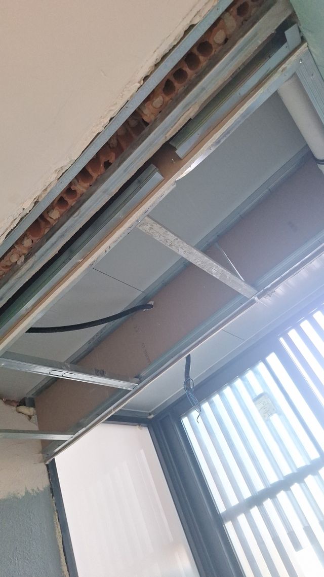 Se hace trabajos de pladur